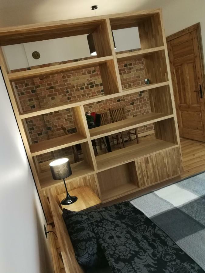 Huoneisto Wood&brick Is Need *